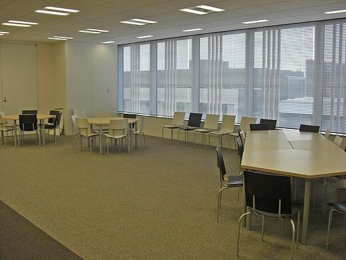 Japanese Yahoo office (40 pics)