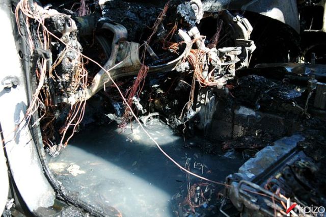 Burnt Hyundai Genesis Coupe (25 pics)