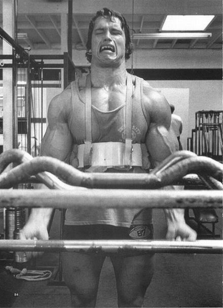 Young Arnold Schwarzenegger. He wasn’t thinking about politics then (18 pics)