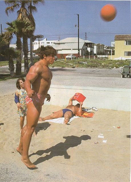Young Arnold Schwarzenegger. He wasn’t thinking about politics then (18 pics)