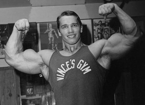 Young Arnold Schwarzenegger. He wasn’t thinking about politics then (18 pics)