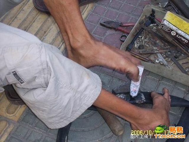 A man with a strong will (21 pics)