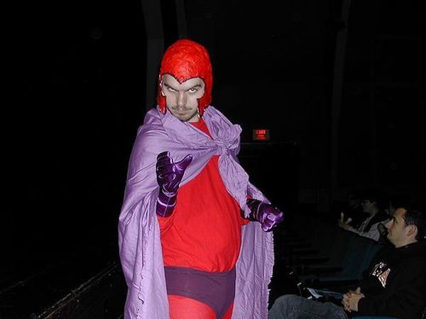The most unfortunate superhero costumes (22 pics)