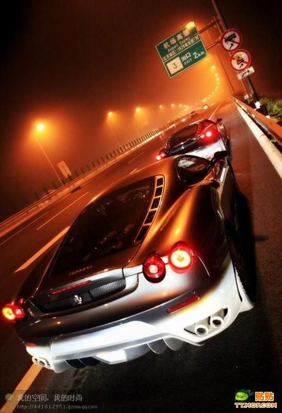 Supercars in China (35 pics)