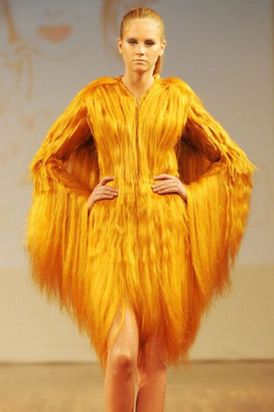 Charlie le Mindu's hairy creations at London fashion week (14 pics)