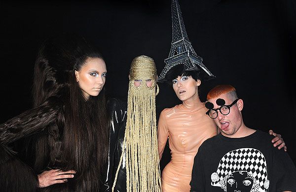 Charlie le Mindu's hairy creations at London fashion week (14 pics)