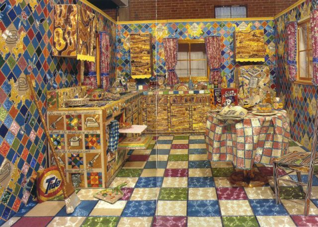 Dreamy kitchen covered with beads (15 pics)