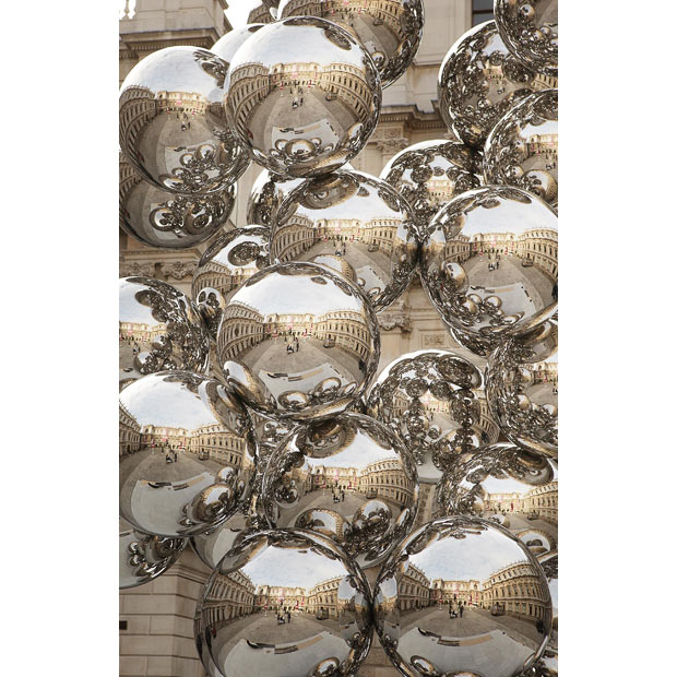 Anish Kapoor’s exhibition at the Royal Academy (21 pics)