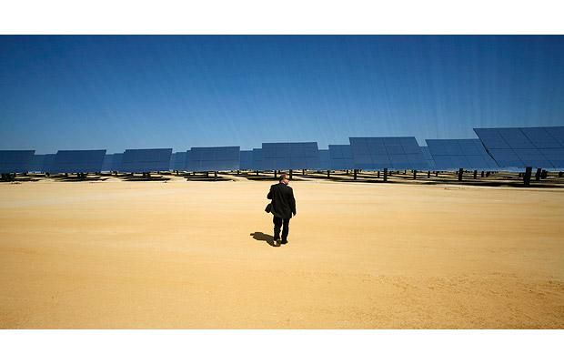 The Solucar solar power plant in Sanlucar la Mayor (10 pics)