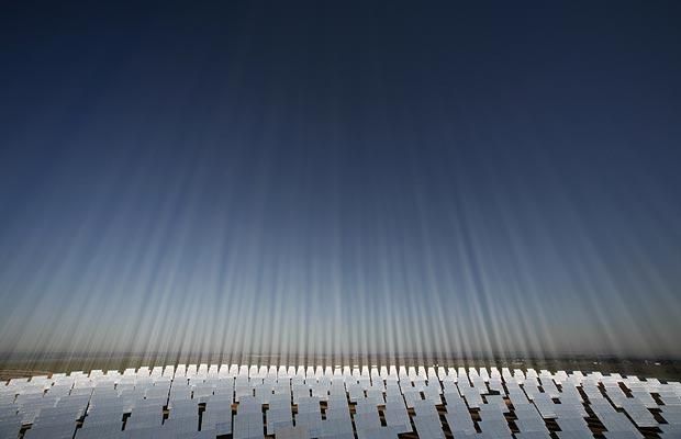 The Solucar solar power plant in Sanlucar la Mayor (10 pics)