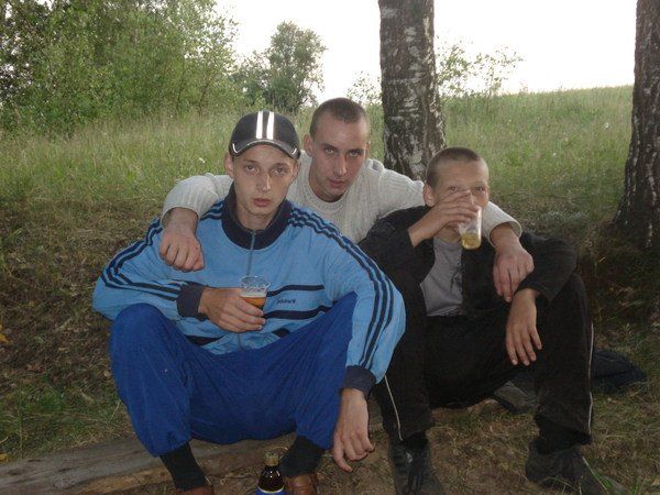Youth of Russia's backwoods (63 pics)