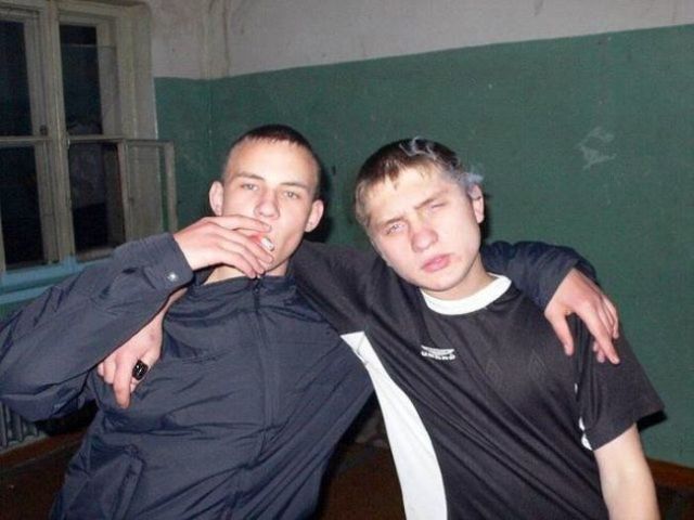 Youth of Russia's backwoods (63 pics)