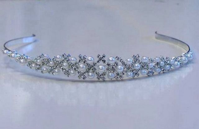 Royal crowns and tiaras (47 pics)