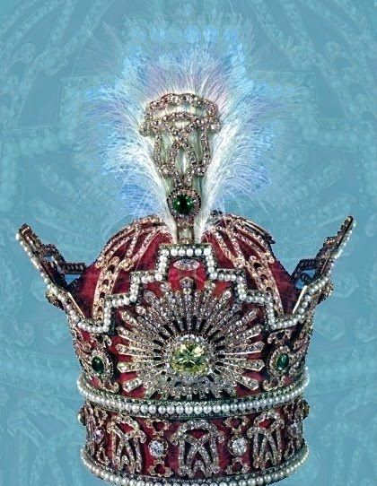 Royal crowns and tiaras (47 pics)