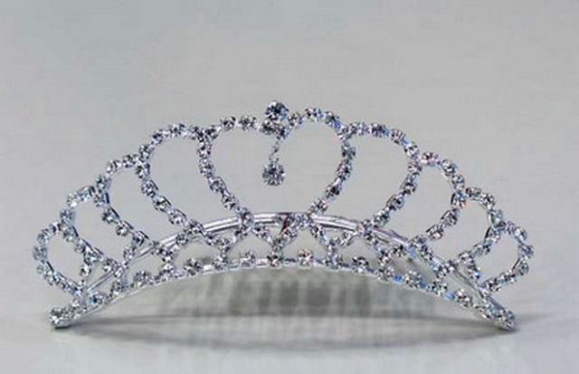Royal crowns and tiaras (47 pics)