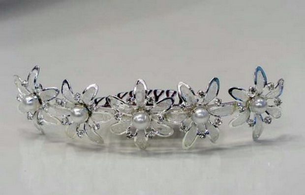 Royal crowns and tiaras (47 pics)