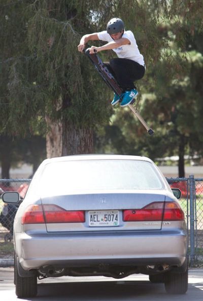 Fred Grzybowski - the world's top extreme pogo artist (14 pics)