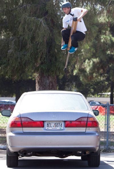Fred Grzybowski - the world's top extreme pogo artist (14 pics)