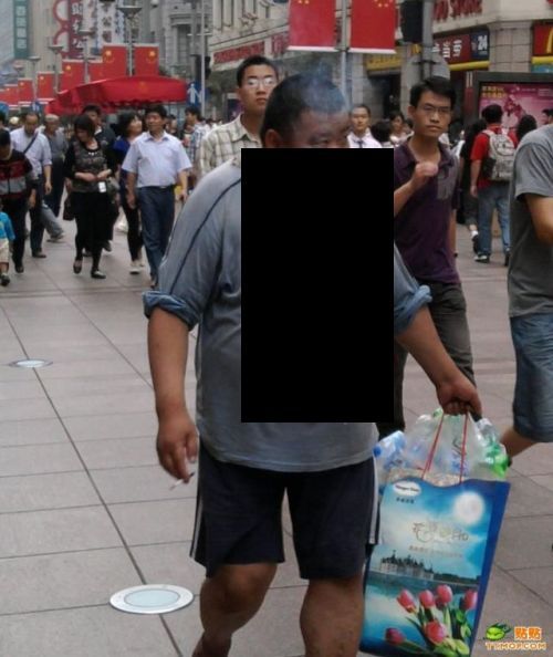 Chinese tie (2 pics)