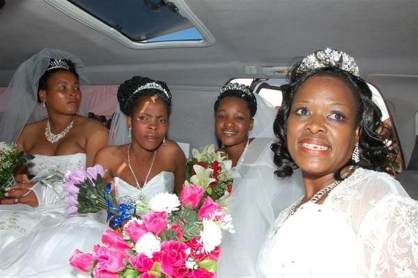 Groom says ‘I do’ four times at once (9 pics)