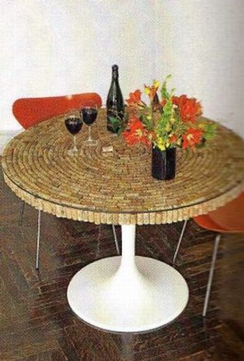 Another way of using bottle corks (8 pics)