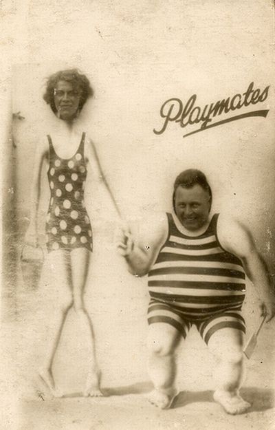 Swimsuits from the past (39 pics)