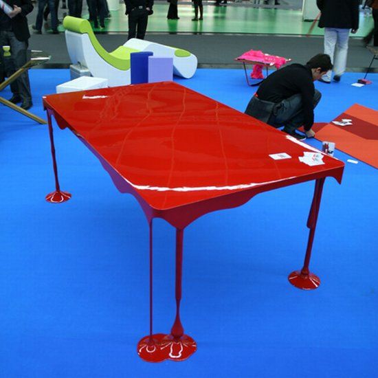 A house of blood (11 pics)