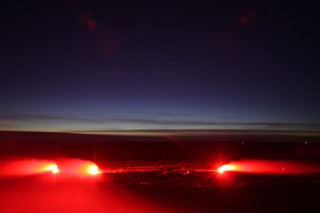 How does a battle look like in the night? (19 pics)