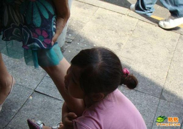 How beggars work in China (15 pics)