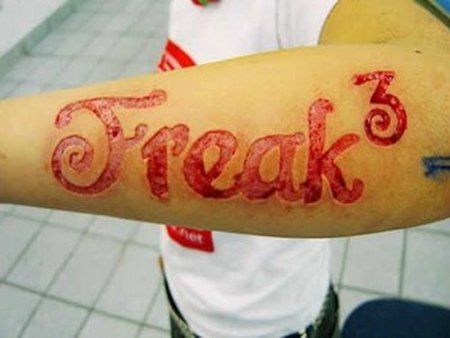Stupid and weird body modifications (8 pics)
