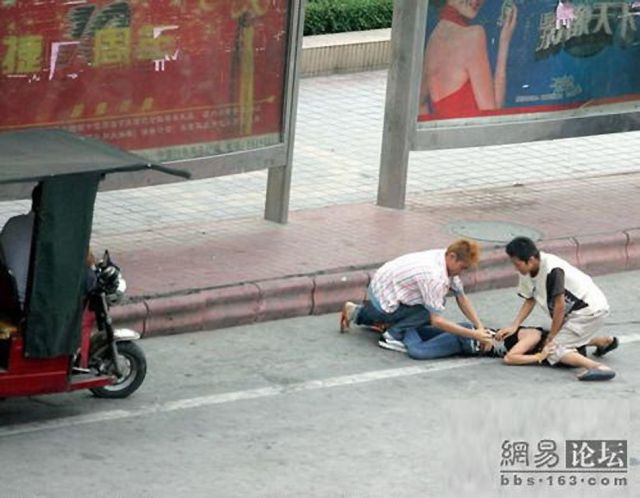 chinese_pickpockets_03.jpg