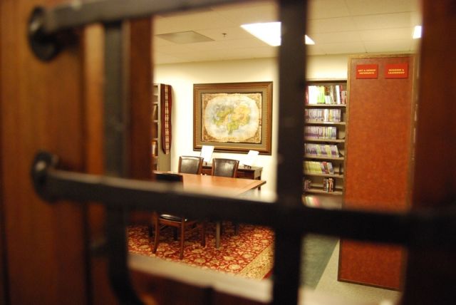 The office of Blizzard (106 pics)