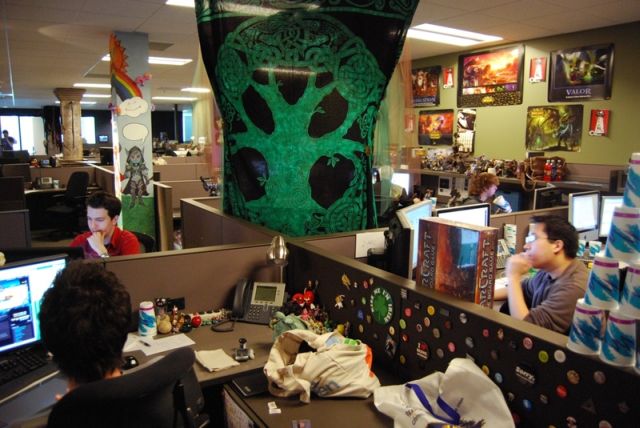 The office of Blizzard (106 pics)