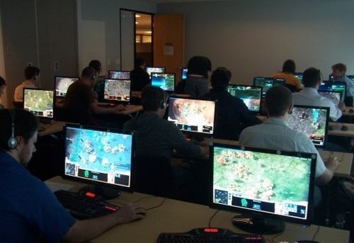 The office of Blizzard (106 pics)