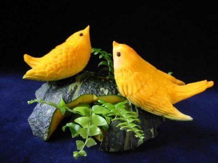 Fruit and vegetables carvings (21 pics)