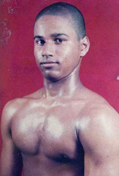 Joby Mathew - a man of strong will (11 pics)