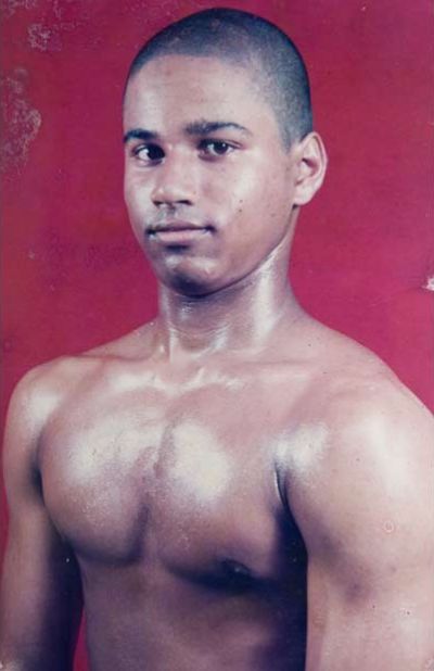 Joby Mathew - a man of strong will (11 pics)