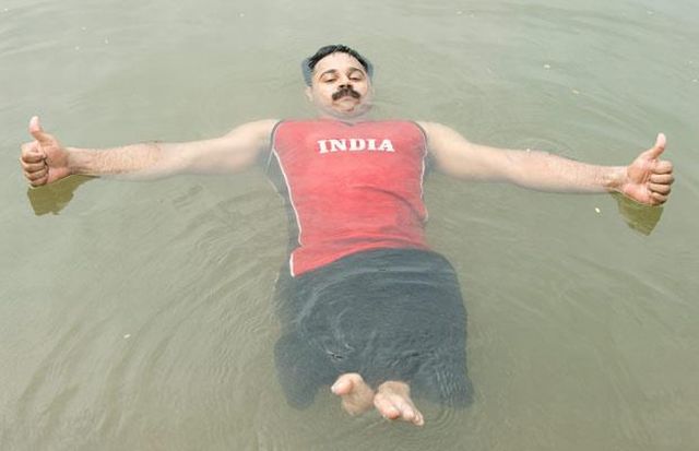 Joby Mathew - a man of strong will (11 pics)