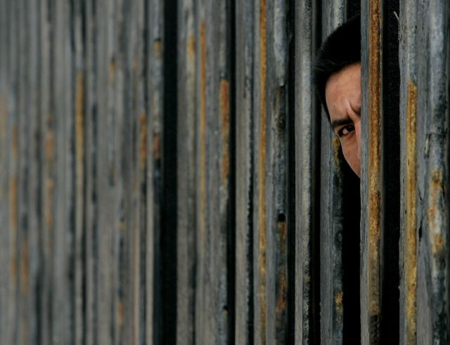 The Mexico - United States barrier (33 pics)