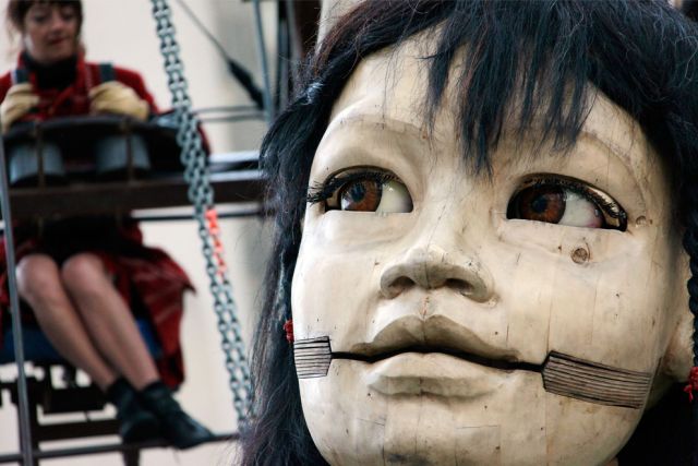 ‘The Berlin Reunion’ by France's Royal de Luxe street theatre company (35 pics)