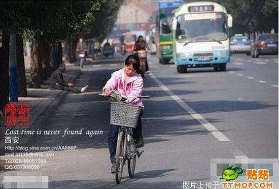 Doing two things at the same time is possible (9 pics) Doing two things at the same time is possible (9 pics)