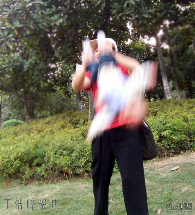 Extreme gymnastics for the baby (7 pics)