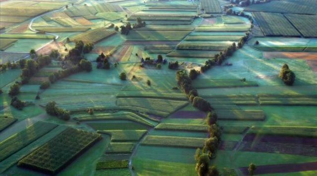 Beautiful landscapes from above (27 pics)