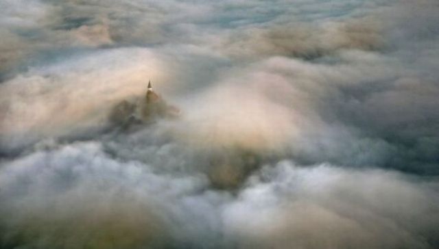 Beautiful landscapes from above (27 pics)