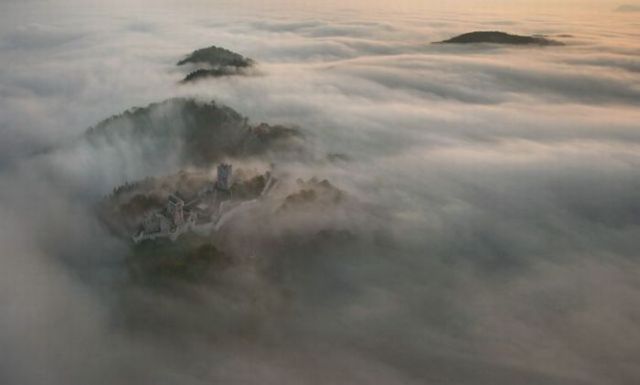 Beautiful landscapes from above (27 pics)