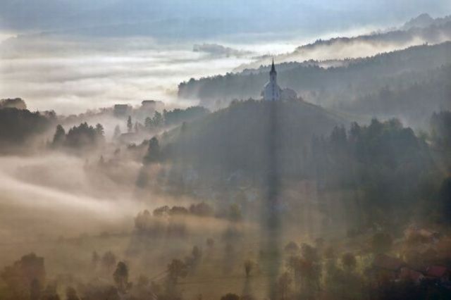 Beautiful landscapes from above (27 pics)