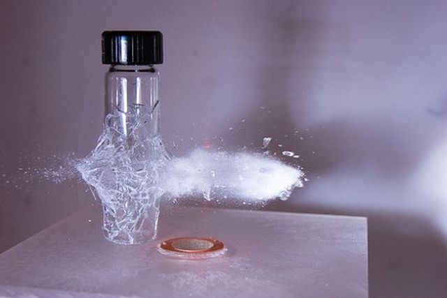 Incredible High-Speed photography by Alan Sailer (99 pics)