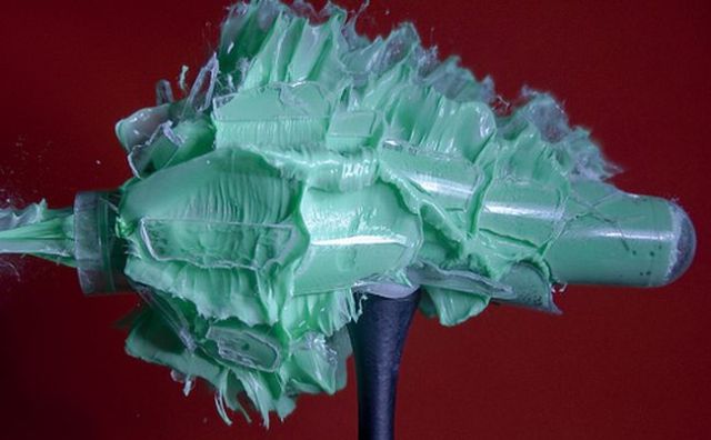 Incredible High-Speed photography by Alan Sailer (99 pics)