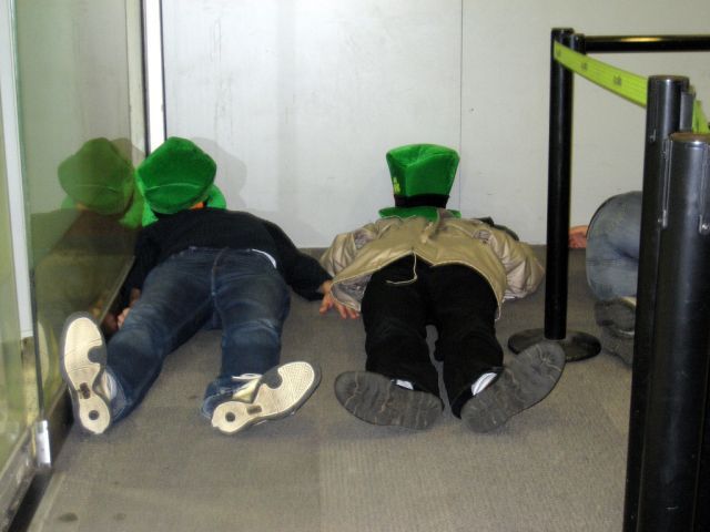 “Victims” of airports (35 pics)