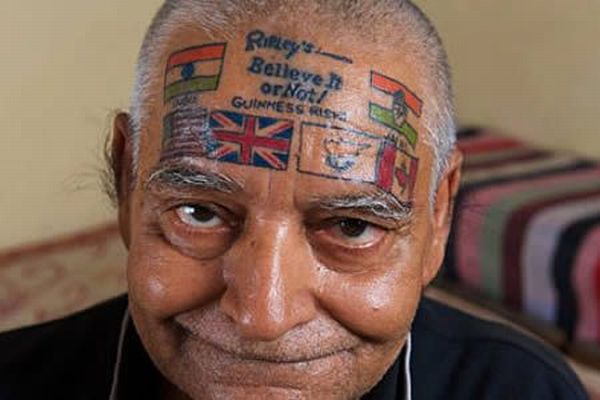 Most idiotic tattoos ever (35 pics)